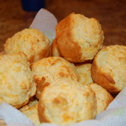Cheddar Muffins