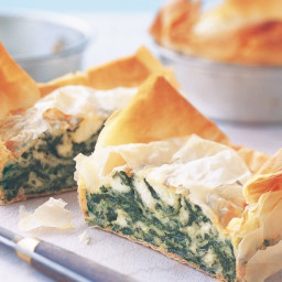 cheese-and-spinach-pies-1768986.jpg