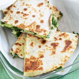 Cheese and spinach tortilla melts