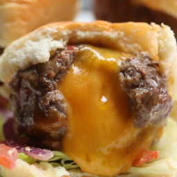 Cheese-Stuffed Burger Bombs Recipe by Tasty