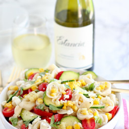 cheese-tortellini-salad-with-corn-and-tomatoes-1731734.jpg