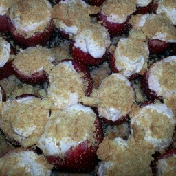 cheesecake-stuffed-strawberries-10.jpg
