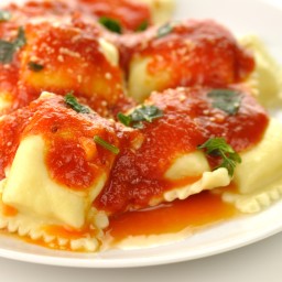 Cheese Ravioli with Fresh Tomato and Artichoke Sauce