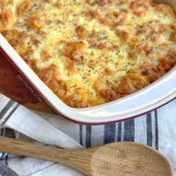 Cheesy Baked Tortellini Casserole With Meat Sauce