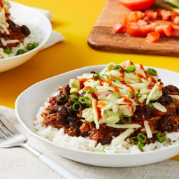 Cheesy BBQ Pulled Chicken Bowls with Rice, Black Beans & Guacamole (serves 