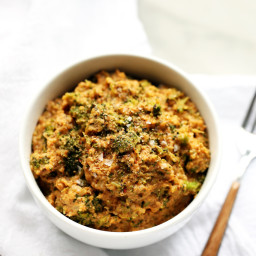Cheesy Broccoli Cauliflower Rice (vegan, gf)