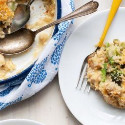 Cheesy Brown Rice, Broccoli and Chicken Casserole