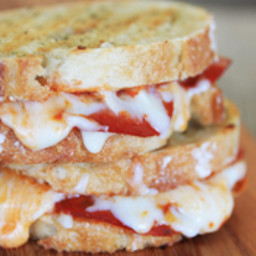 Cheesy Grilled Pizza Sandwich