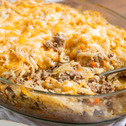 Cheesy Ground Beef and Hashbrown Casserole