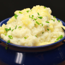 cheesy-mashed-cauliflower-recipe-by-tasty-2189678.jpg