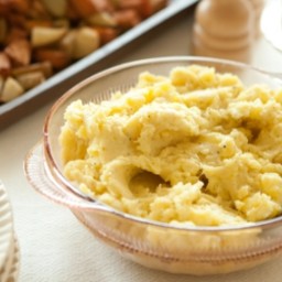 cheesy-mashed-potatoes-2.jpg