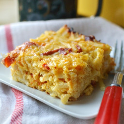 Cheesy Potato Breakfast Casserole with Cheddar and Sun-Dried Tomatoes