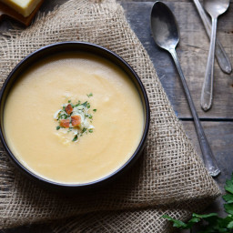 cheesy-potato-soup-1439501.jpg