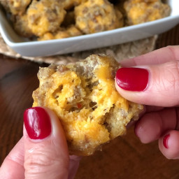 cheesy-sausage-puffs-the-best-low-carb-keto-snack-2166654.jpg