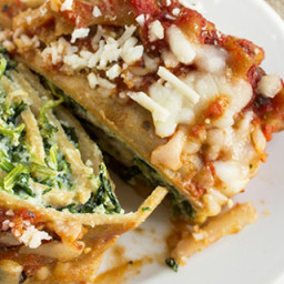 cheesy-spinach-and-mushroom-lasagna-rolls-1176627.jpg