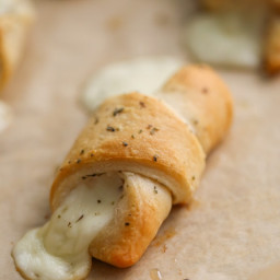 Cheesy-Stuffed Garlic Butter Crescent Rolls (Video)
