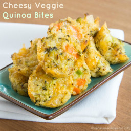 Cheesy Veggie Quinoa Bites