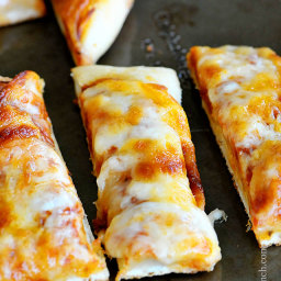 Cheesy Garlic Pizza Sticks Recipe