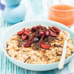 Cherry and Chocolate Chip Oatmeal