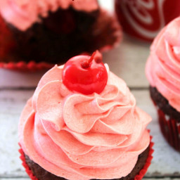 cherry-coke-cupcakes-1438976.jpg