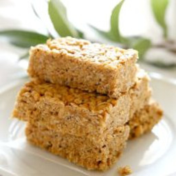 Chewy 5-Ingredient No Bake Peanut Butter Bars