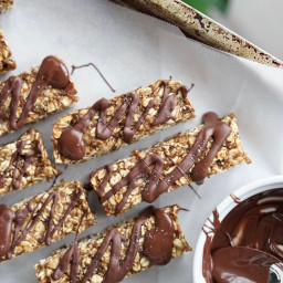 Chewy Apricot Almond Granola Bars with Dark Chocolate