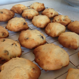 chewy-banana-chocolate-chip-cookies.jpg