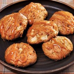 Chewy Caramel Apple Cookies