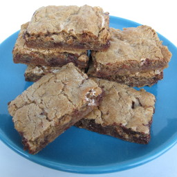 Chewy Chocolate Toffee Marshmallow Cookie Bars