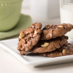 Chewy Flourless Chocolate Cookies with Cashews