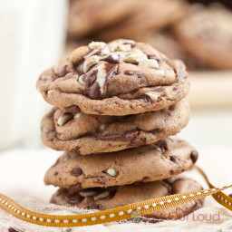 Chewy Mint Chocolate Chip Cookies