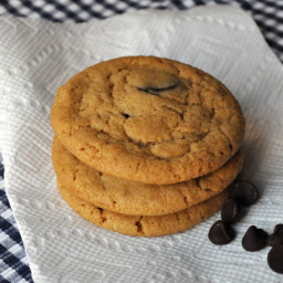 chewy-peanut-butter-chocolate-chip-cookies-recipe-2583672.jpg