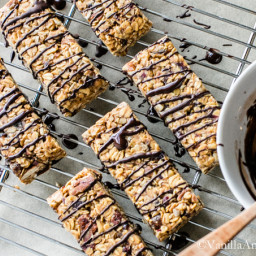 Chewy Peanut Butter Fruit and Nut Granola Bars