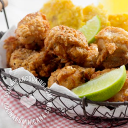 Chicharrón de Pollo Recipe (Crispy Fried Chicken Bites)