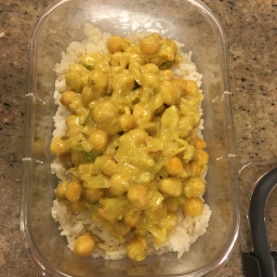 Chick pea yellow curry