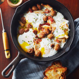 Chicken and Eggs Breakfast Skillet