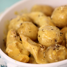 Chicken and Potatoes Slow Cooker Recipe
