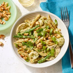 chicken-and-vegetable-penne-with-parsley-walnut-pesto-2418576.jpg