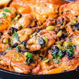 Chicken Cacciatore With Black Olives