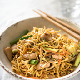 Asian Chicken Chow Mein 