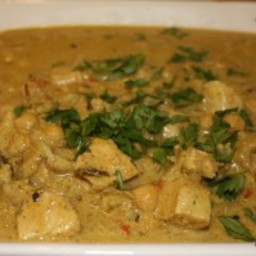 Chicken Curry with Patak’s Mild Curry Paste