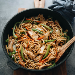 Chicken Lo Mein (Restaurant Style Without A Wok)