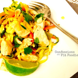 Chicken Pad Thai Zoodles {21 Day Fix}