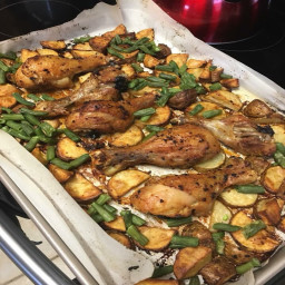 Chicken & potato sheet pan dinner
