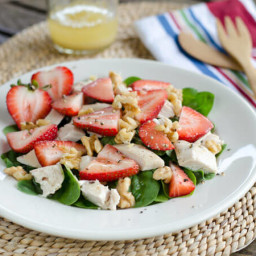 Chicken Salad with Spinach and Strawberries