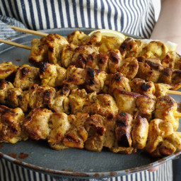 Chicken-Thigh Kebabs With Turmeric, Chile and Saffron
