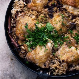 Chicken with caramelized onion and cardamom rice