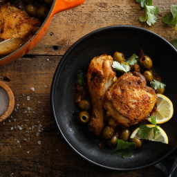 Chicken With Green Olives