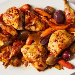 Chicken with Honey-Glazed Carrots and Ginger