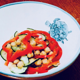 chickpea-and-herb-salad-a0fc27d01029b2637078db38.jpg